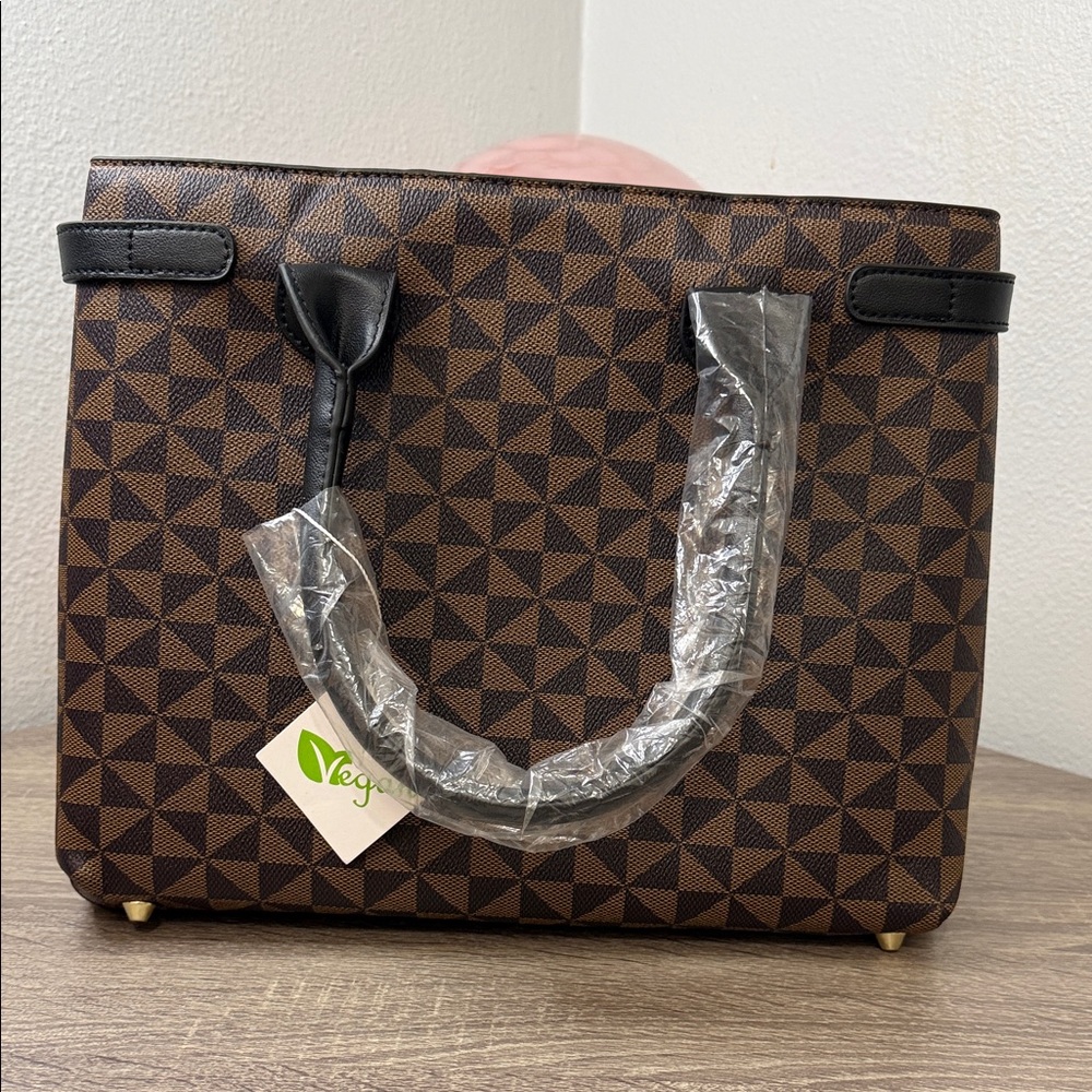 Brown Geometric Tote Bag - Picture 1 of 9